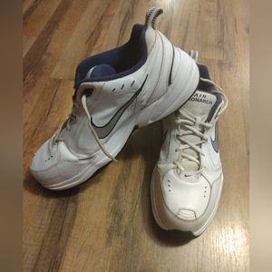 Mens Nike Air Monarch Size 14